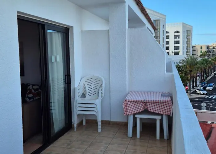 In The Heart Of Americas Apartament Playa de las Americas (Tenerife)